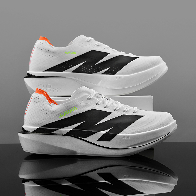 Chaussures de course pour homm - Running Shoe Carbon avis et prix